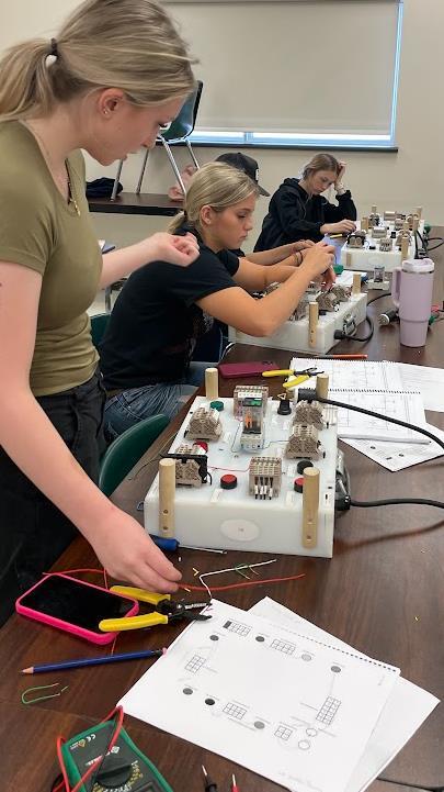 Electrical for Women Dual Credit